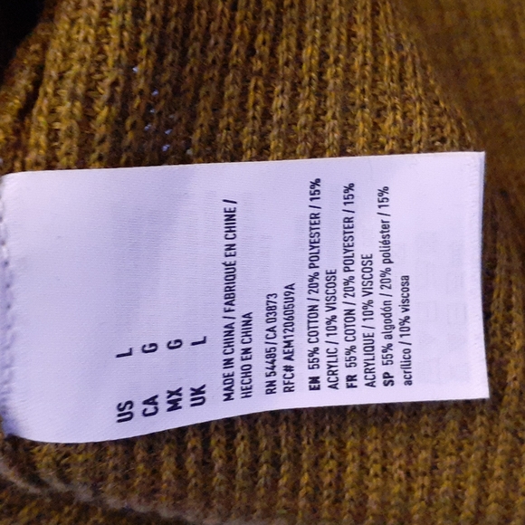 Sweater - Picture 2 of 9